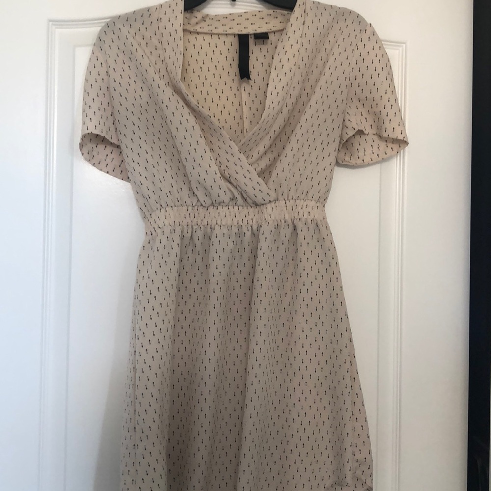 Shirt sleeve bunched waisted Dress small